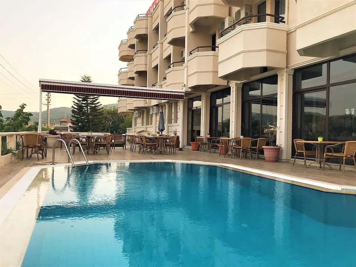 Lord Hotel Çeşme
